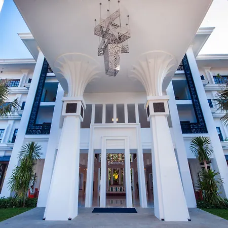 Lotus Blanc Resort-2